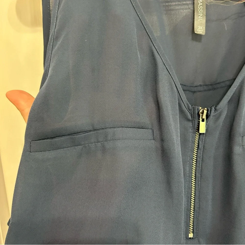 Massini Navy Blue zippered tank size 3XL - Picture 2 of 9